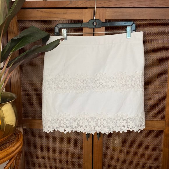 J. Crew Dresses & Skirts - J. Crew • White Floral Lace Scalloped Mini